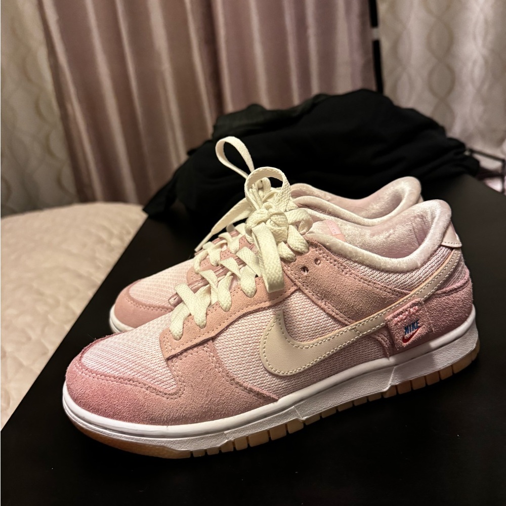 Nike dunk teddy bear US7.5W